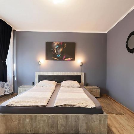 Garsoniera Paco Baile Felix Apartment Luaran gambar